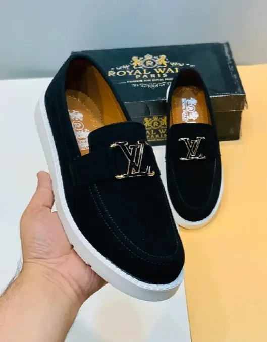 Trendy soft loafer & slip -on Men shoes